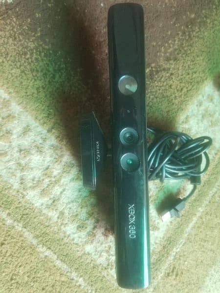 Xbox 360 controller and kinect senssor 4