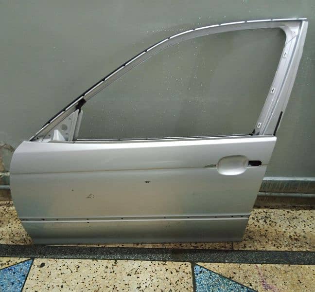 BMW 3 series and 5 series door s 0