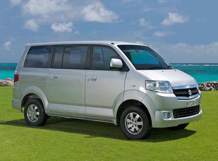 Car Rental/Rent Services/Rent a Car/Hiace/Suzuki wagon r/hundai tacson 7