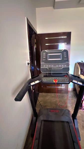 american fitness T16A treadmill 1