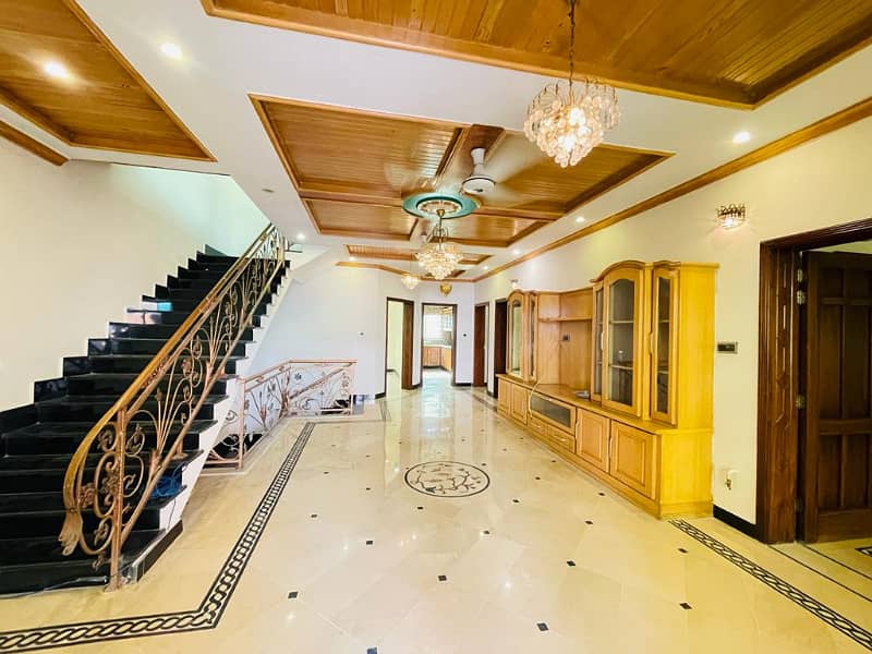 10 Marla House For Sale In Islamabad H 13 1