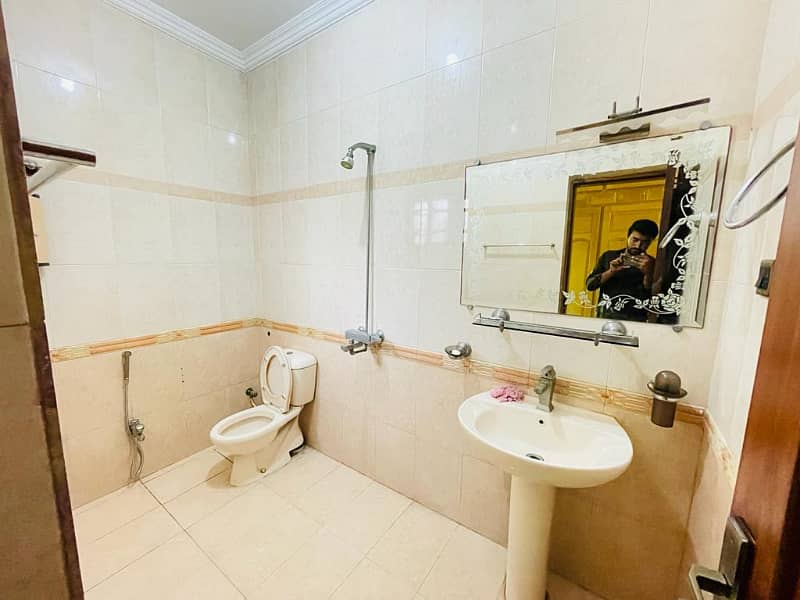 10 Marla House For Sale In Islamabad H 13 10