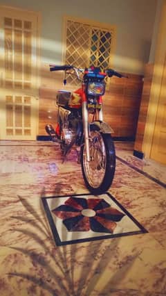 Assalamualaikum freinds I am selling my united 125 10by10 condition 0