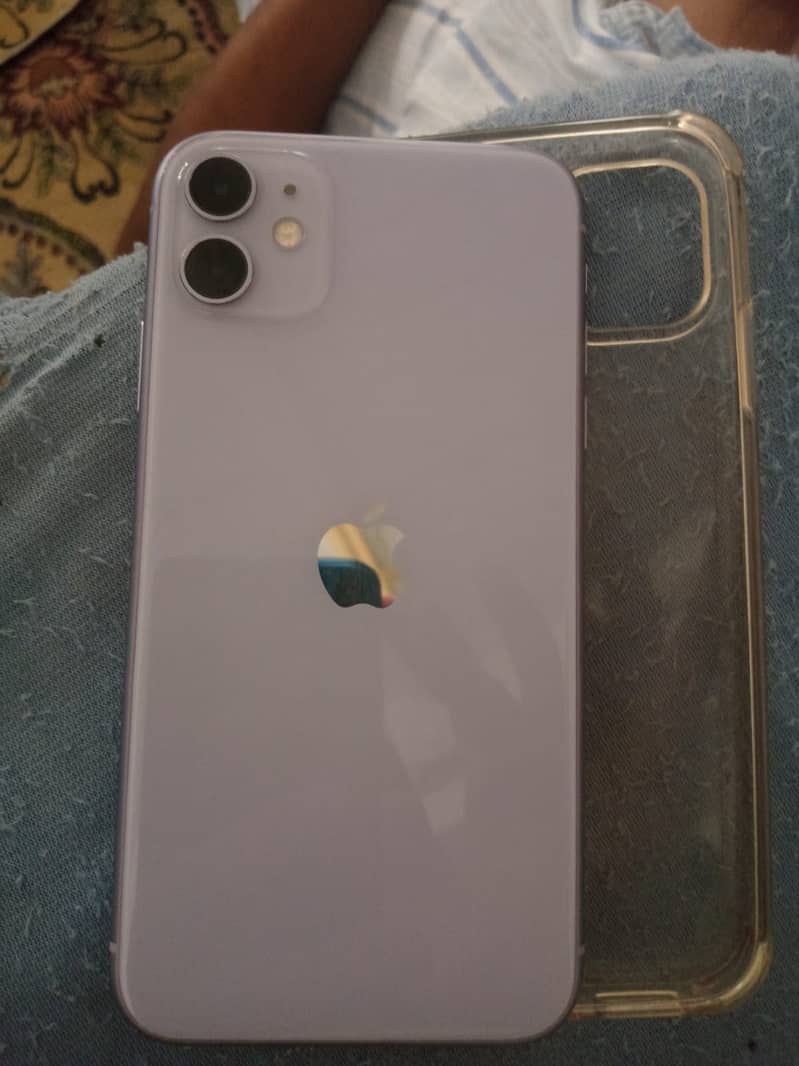 Iphone 11 With original charger 90% Health 5