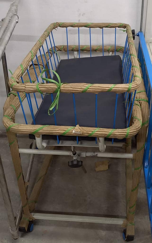 ​Instrument Trollies/​Round Trollies/​ECG Trollies/Hospital furniture 17