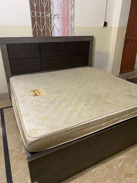 Double bed for sale 2