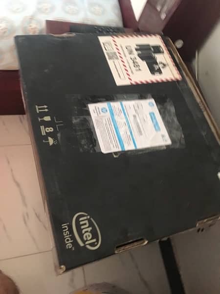 Used Laptop forsale condition 9/10 7