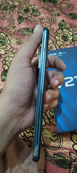 Vivo V21e 3