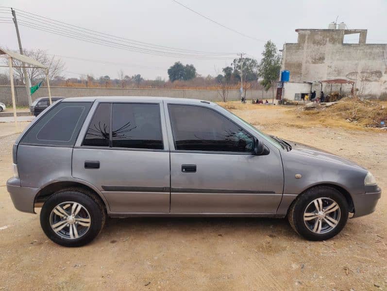 Suzuki Cultus VXR 2012 8