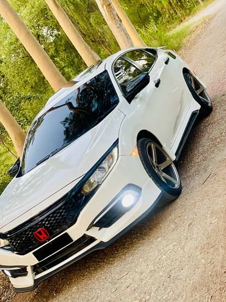 Honda Civic Oriel 2017 1