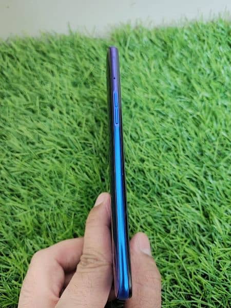 OPPO RENO Z 8 GB - 256 GB WITH BOX AND CHARGER DUAL SIM PTA APPROVED 3