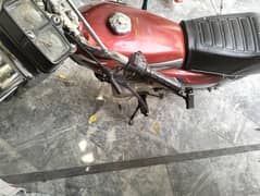 Honda 125 neat and clear condition 100% ok