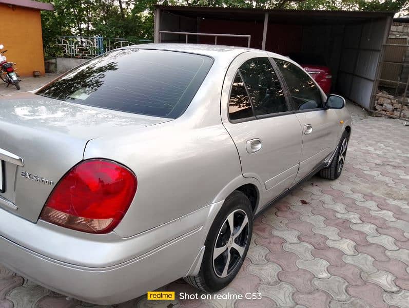 Nissan Sunny 2006 4