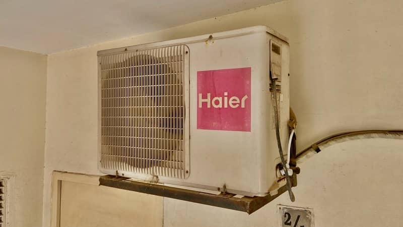 1.5 ton HAIER AC for SALE 4