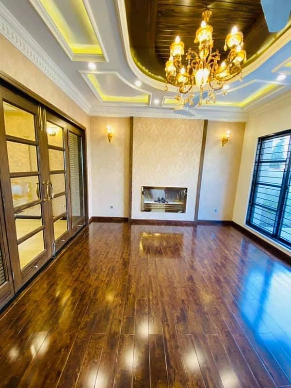 10 Marla New Luxury House For Sale In Bahria Town Lahore 6