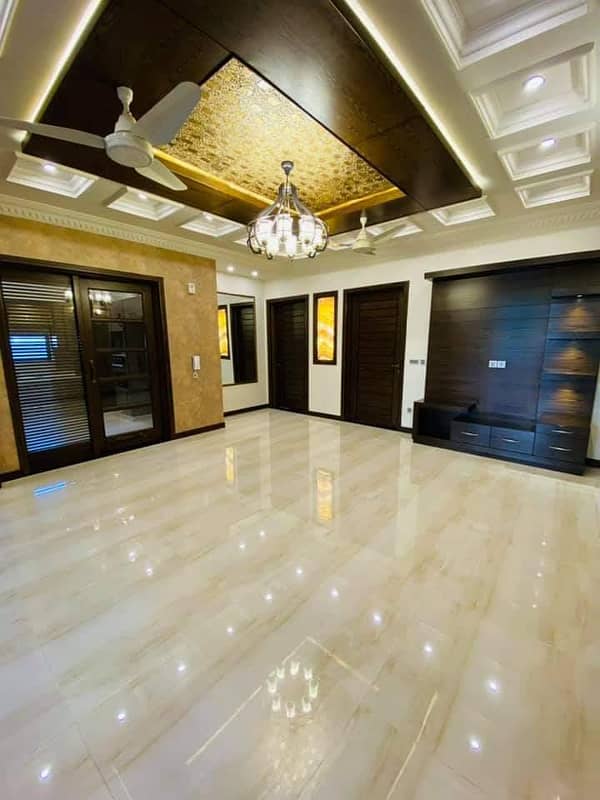10 Marla New Luxury House For Sale In Bahria Town Lahore 8
