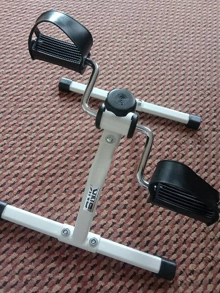 Pedal exerciser and twister plate 2