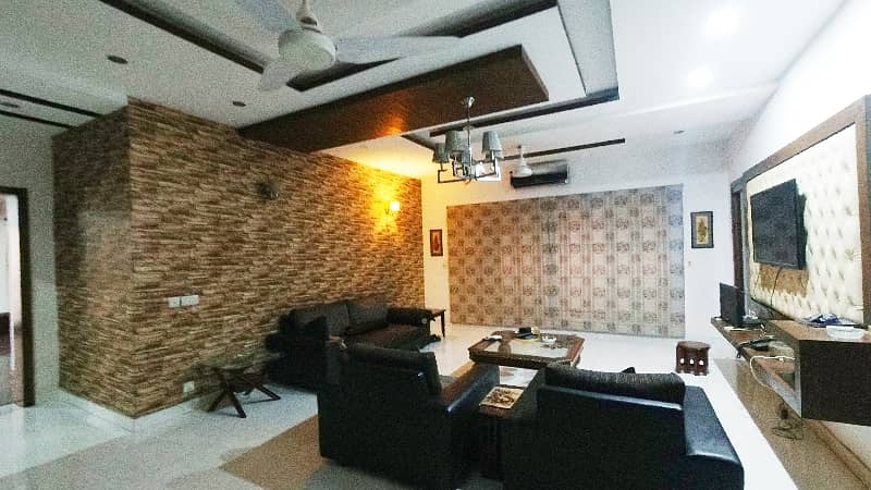 Furnished 1 Kanal House Available In DHA Phase 4 - Block GG For Rent 7