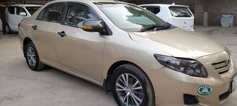 Toyota Corolla GLI 2010 13