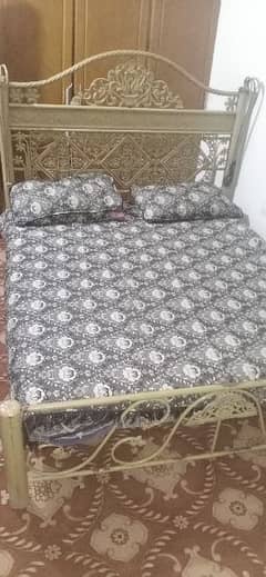 bed for sale in good condition home used