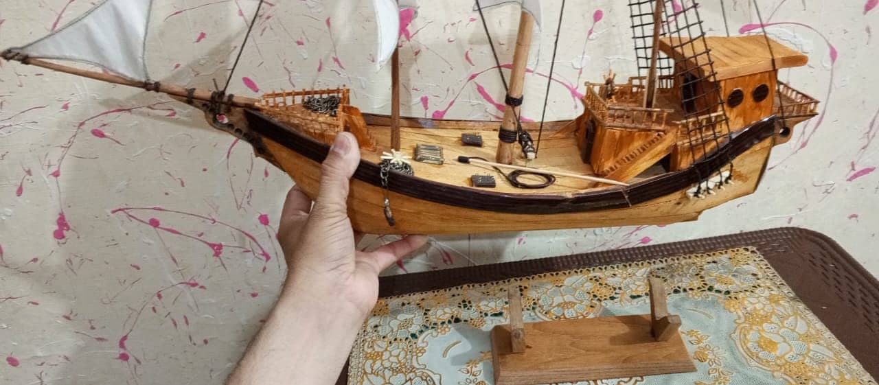 Sailing Ship Model handmade (Length: Approximately 20 inches) 7