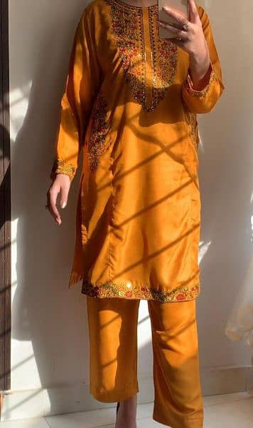 2 PC's woman's stitched Linen Embroidered Suit 2