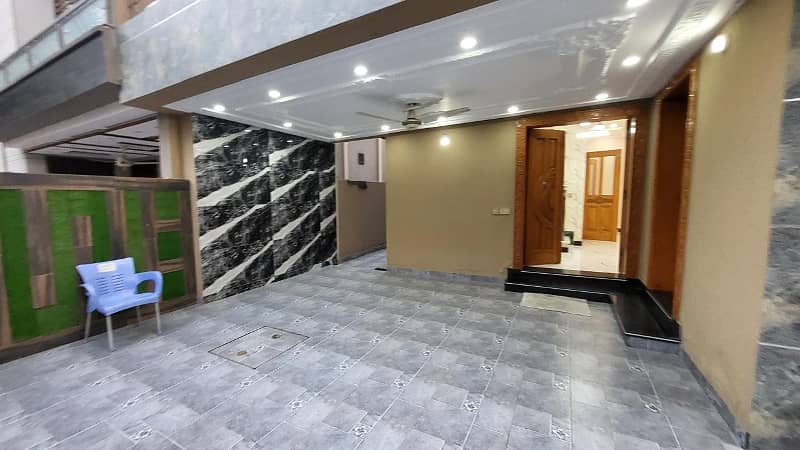 10 Marla Luxury First Entry House For Sale In Bahira Town Lahore 1