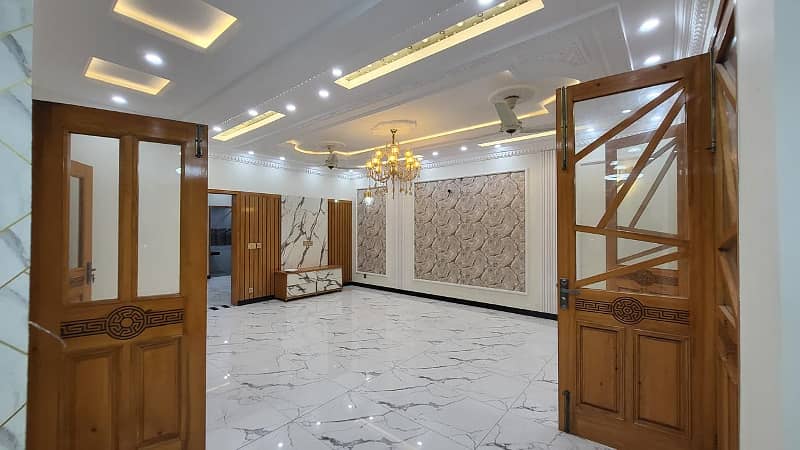 10 Marla Luxury First Entry House For Sale In Bahira Town Lahore 11