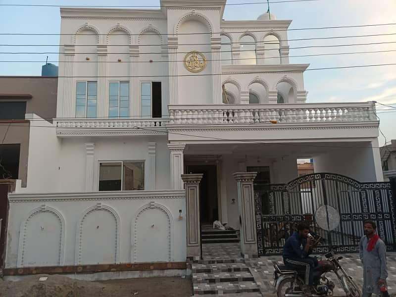 10 Marla Brand New House For Sale In Tech Town Satiana Road 24