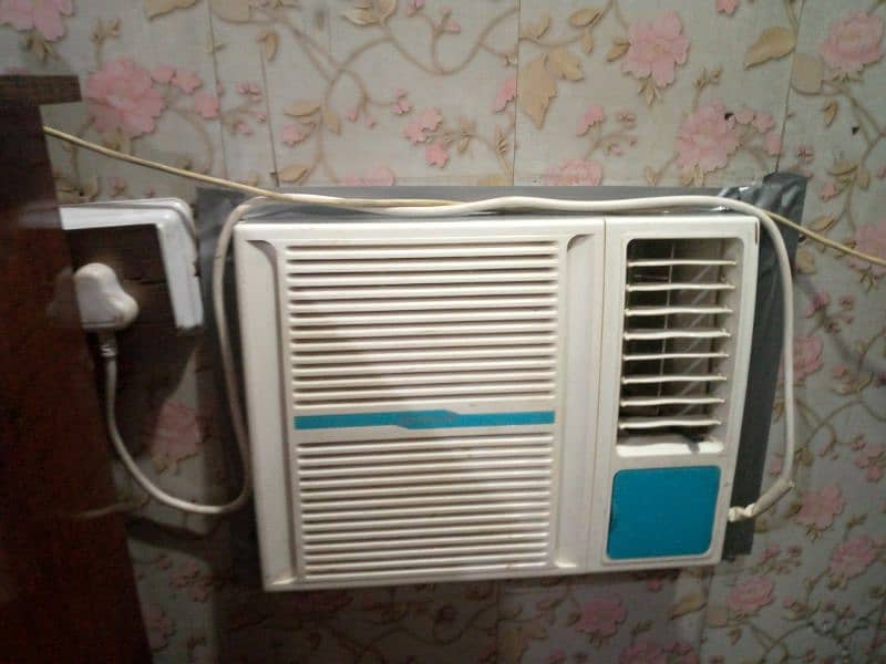 Window AC 1.5 ton 2