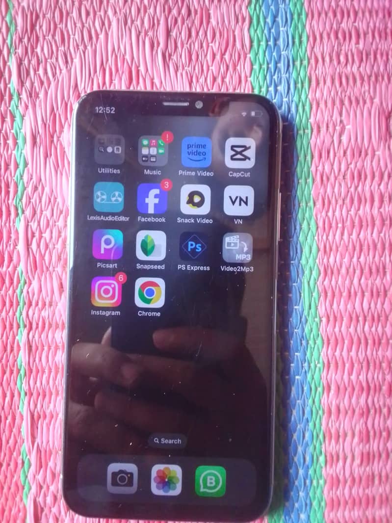 I Phone x 10 256 GB Full lash condition 1