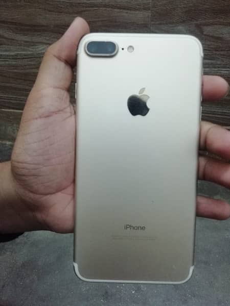 iPhone 7plus pta approved 10 by 10 condition battery health 100% 5