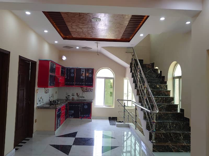 Main Boulevard, Corner Brand New House For Sell Vital Home EE 6