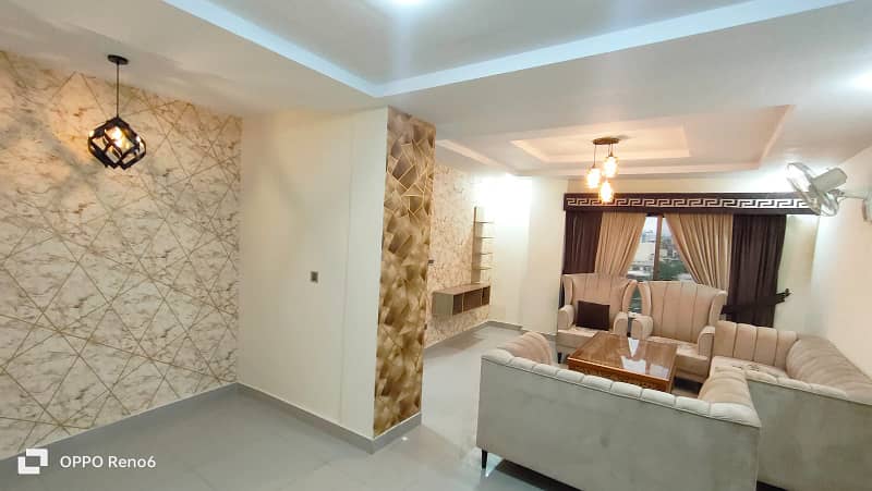 Pay Day and short time One BeD Room apartment fully furnish available for rent family apartment 4
