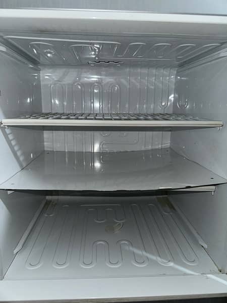 Pel Refrigerator Medium size 0