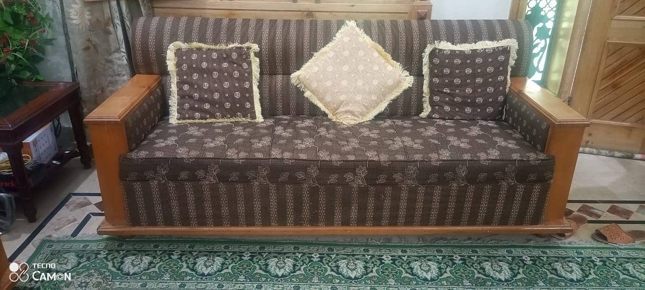 Sofa-7 Plus 6 seater total 13 seater 5