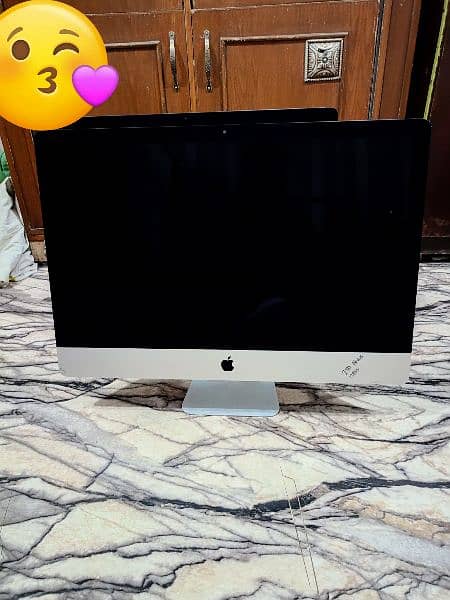 iMaC 27" 5K Ratina 2017 Late with 8GB GPU and Magic 2 Keyboard Mouse 2