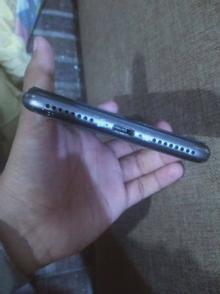 IPhone 8Plus 5
