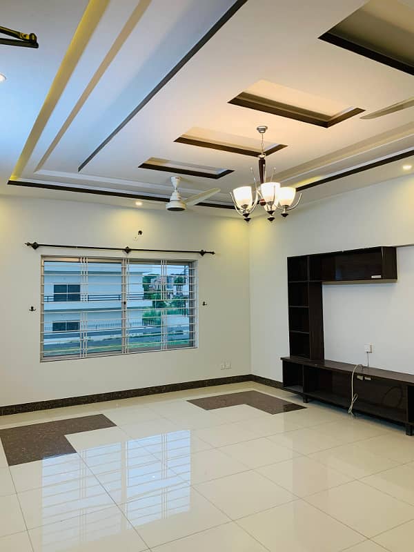 1 kanal ground porion for rent dha 2 islamabad 16