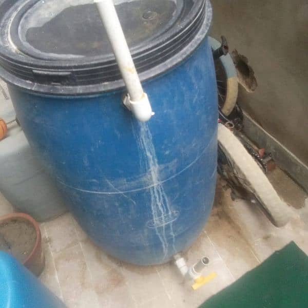 drum,plastic can,false ceiling 4