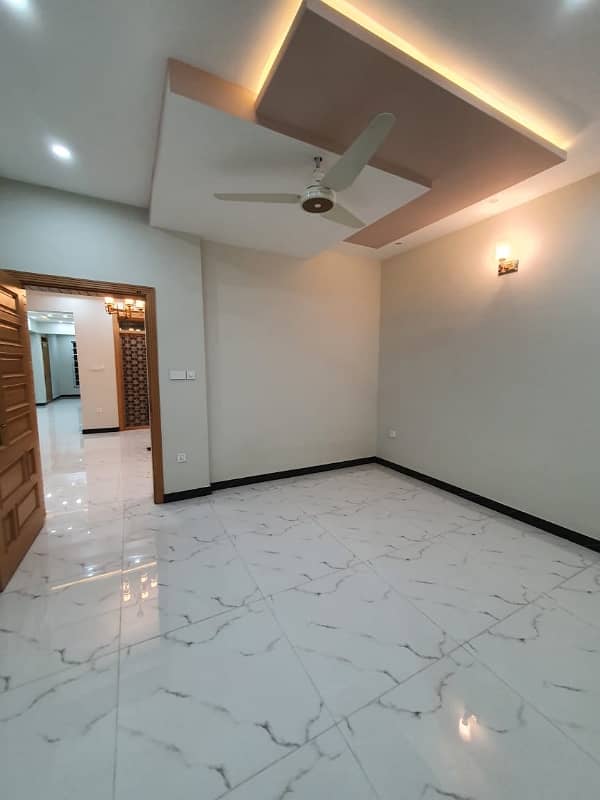 10 Marla Tile Flooring Double Storey Independent House G-14/4 14