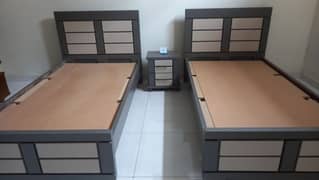 2 single beds up for sale