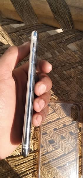 iPhone X 256gb phone 03034660917 1