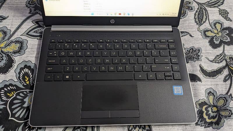 HP 14-cf006nx, Corei5, 8th Gen in Excellent Condition 2