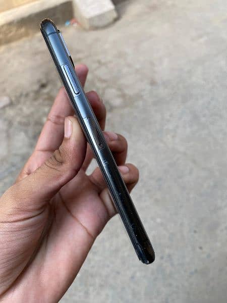 Iphone xs Dual PTA 4