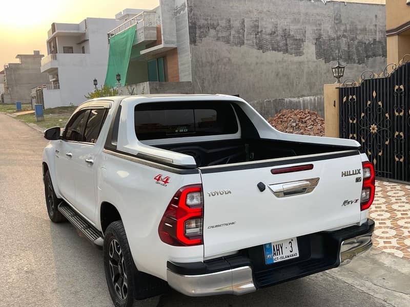 Toyota Hilux 2018 1