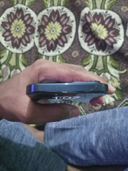 iphone 15 pro max jv titanium blue LLA 2