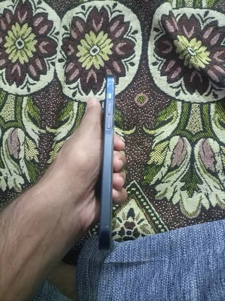 iphone 15 pro max jv titanium blue LLA 4