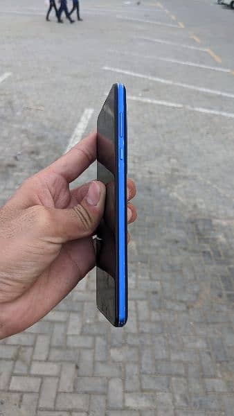 Aquos R5G 12 | 256 PTA APPROVED Condition 10/9 3