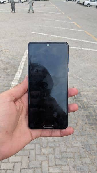 Aquos R5G 12 | 256 PTA APPROVED Condition 10/9 4